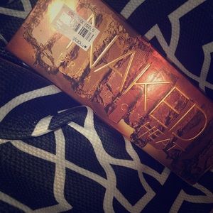 Urban decay naked Heat pallet
